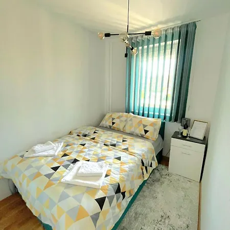 Apartment Ena *